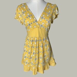 Vintage Y2K Yellow Floral V Neck Dress with Ruffled